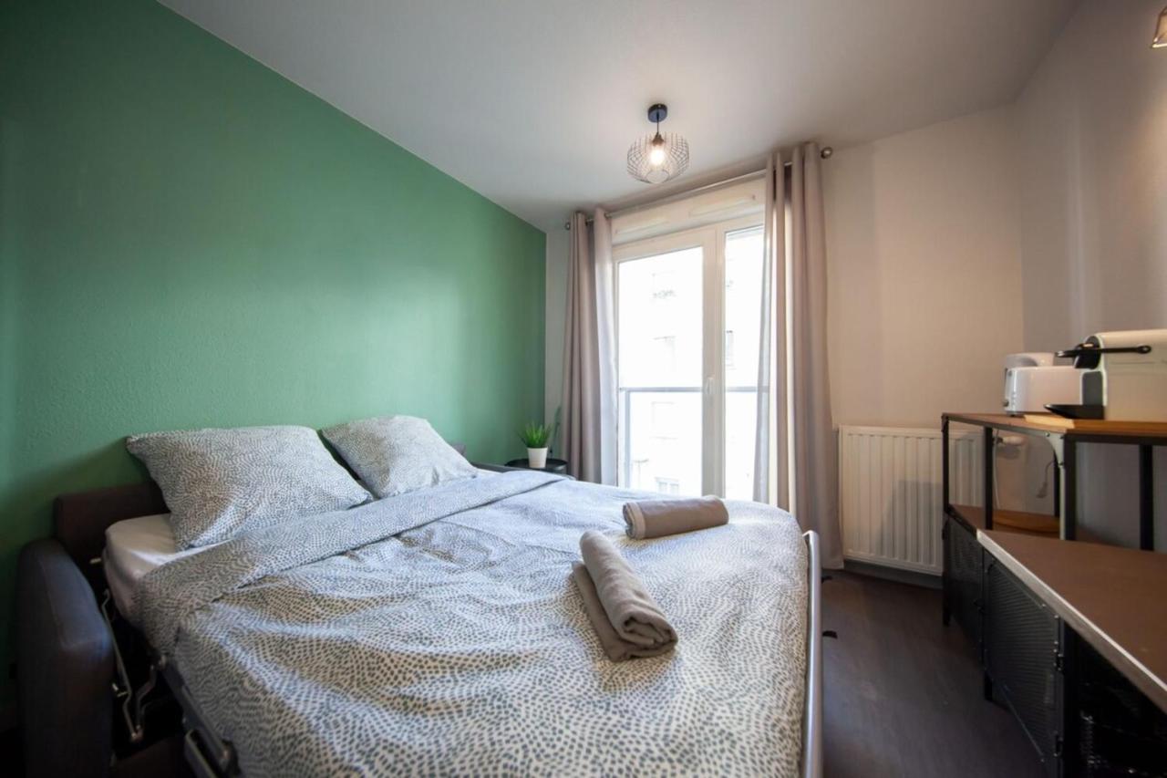 Appartamento Le Petit Hector -Studio Cosy Avec Parking -Debourg Lione Esterno foto