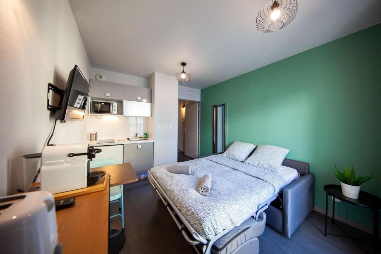 Appartamento Le Petit Hector -Studio Cosy Avec Parking -Debourg Lione Esterno foto